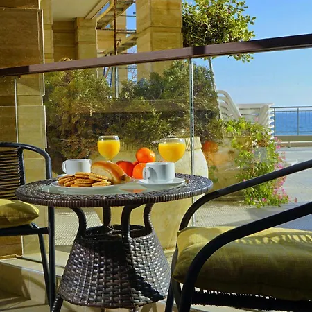Кабакум Плаза Апартаменти - Cabacum Plaza Apartments *