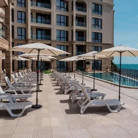 Кабакум Плаза Апартаменти - Cabacum Plaza Apartments *